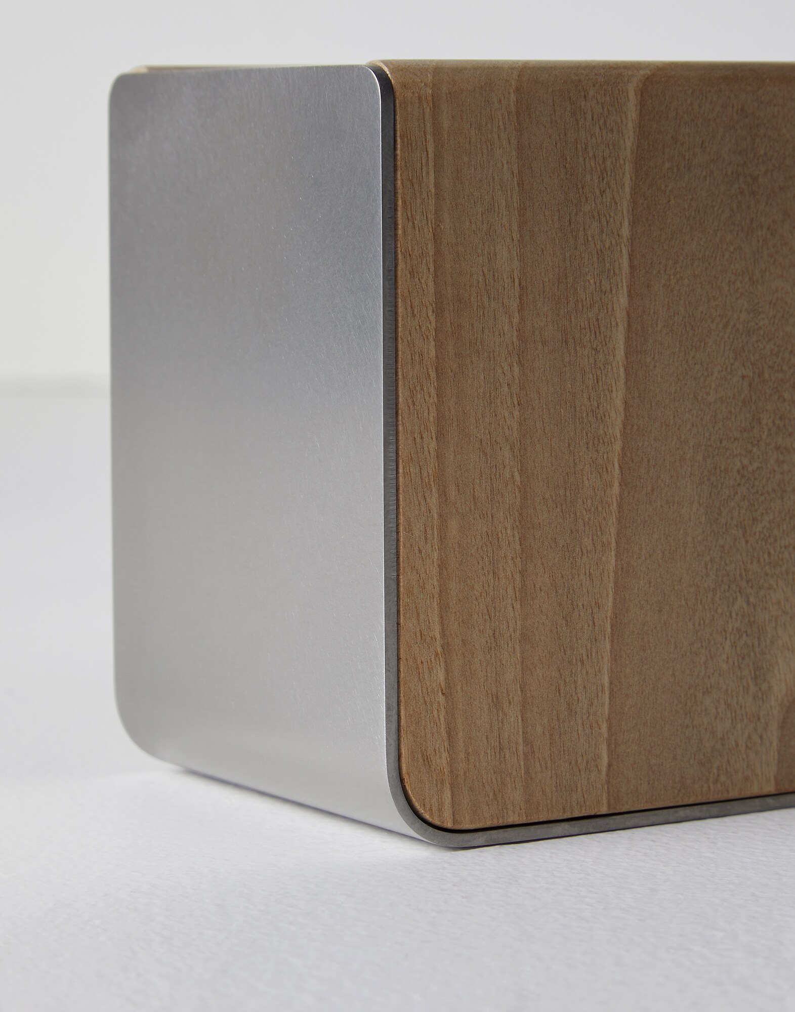 Desk Accessories - Detail view