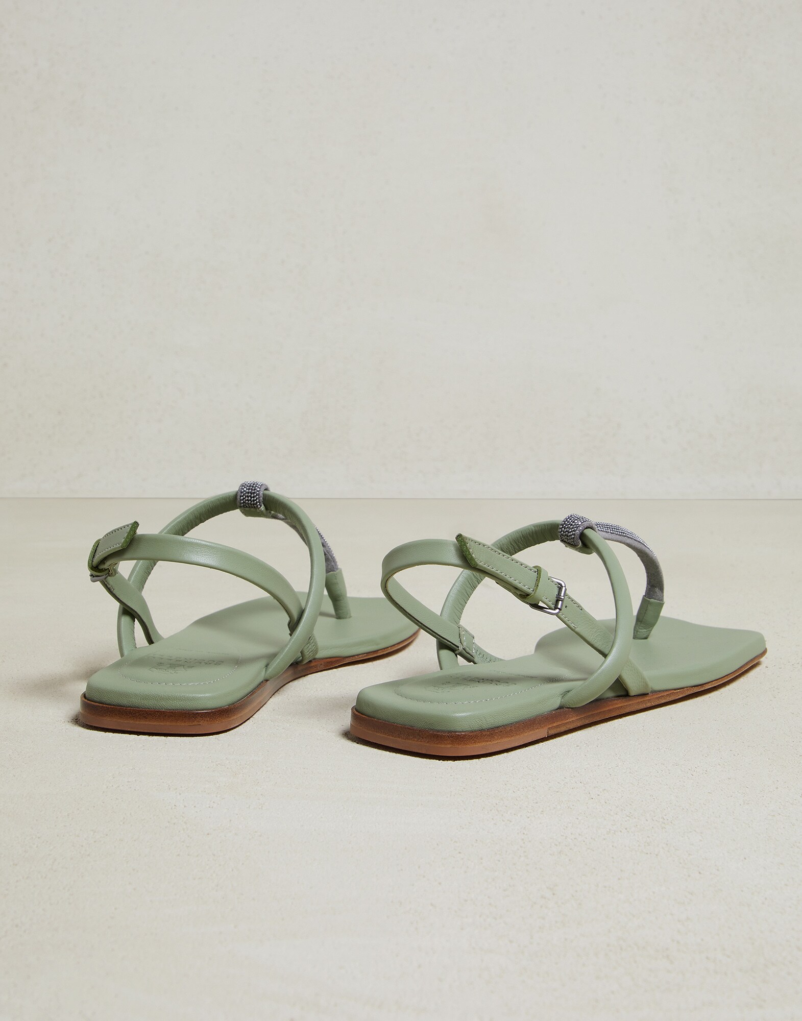Sandals with Fastening - Back view
