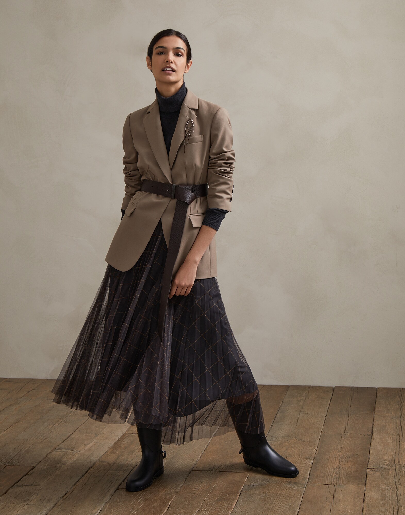 High Neck Sweater - Full look
