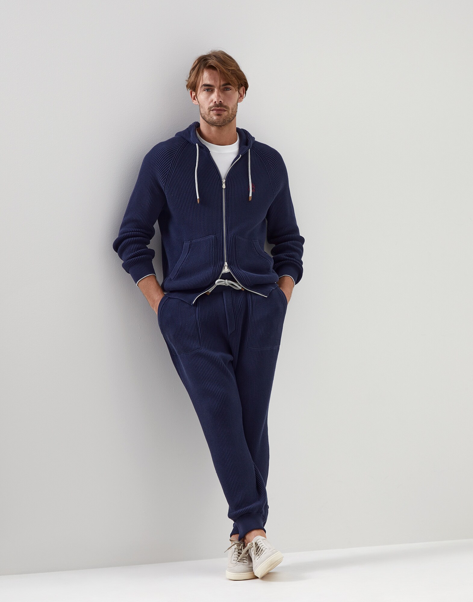 Sweatpants - Full look