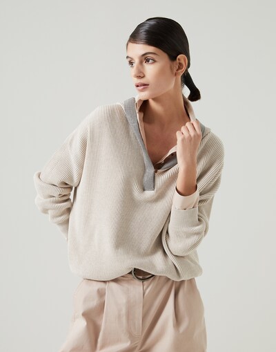 Hooded Sweater - Front view
