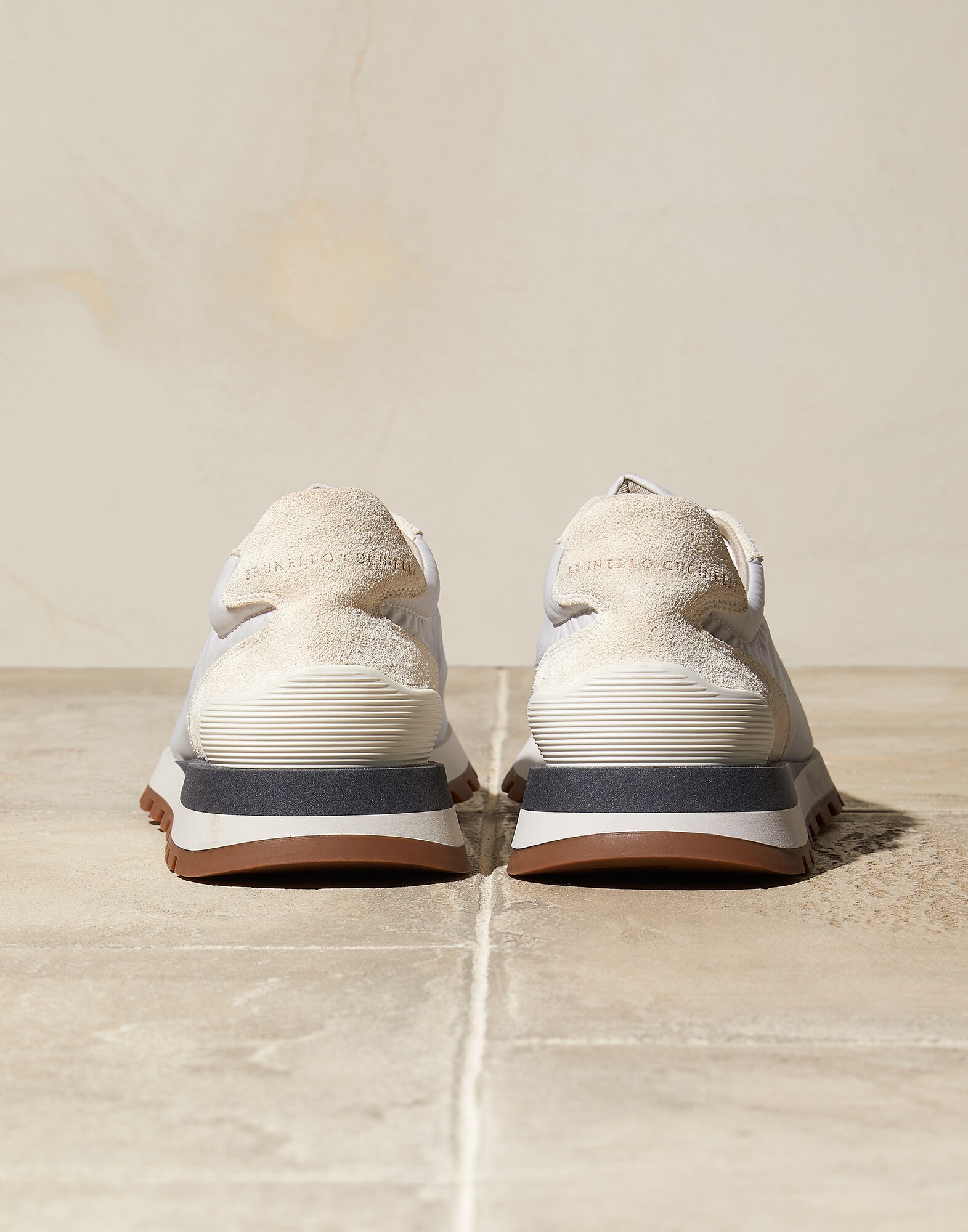 Sneakers - Back