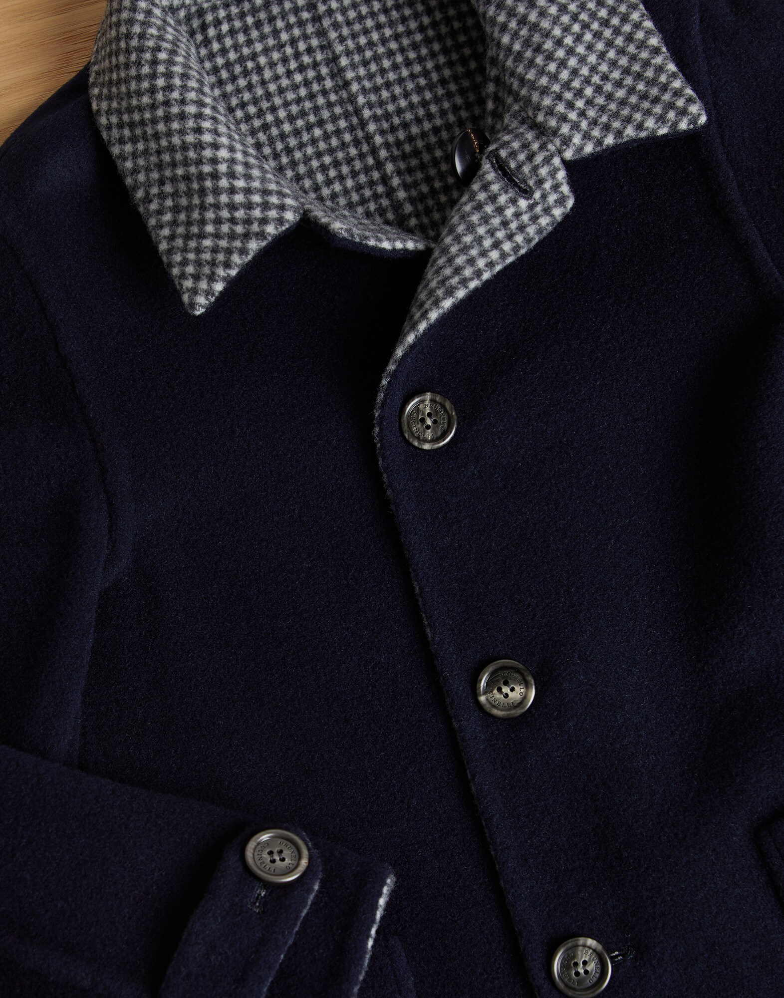 Coat - Detail view