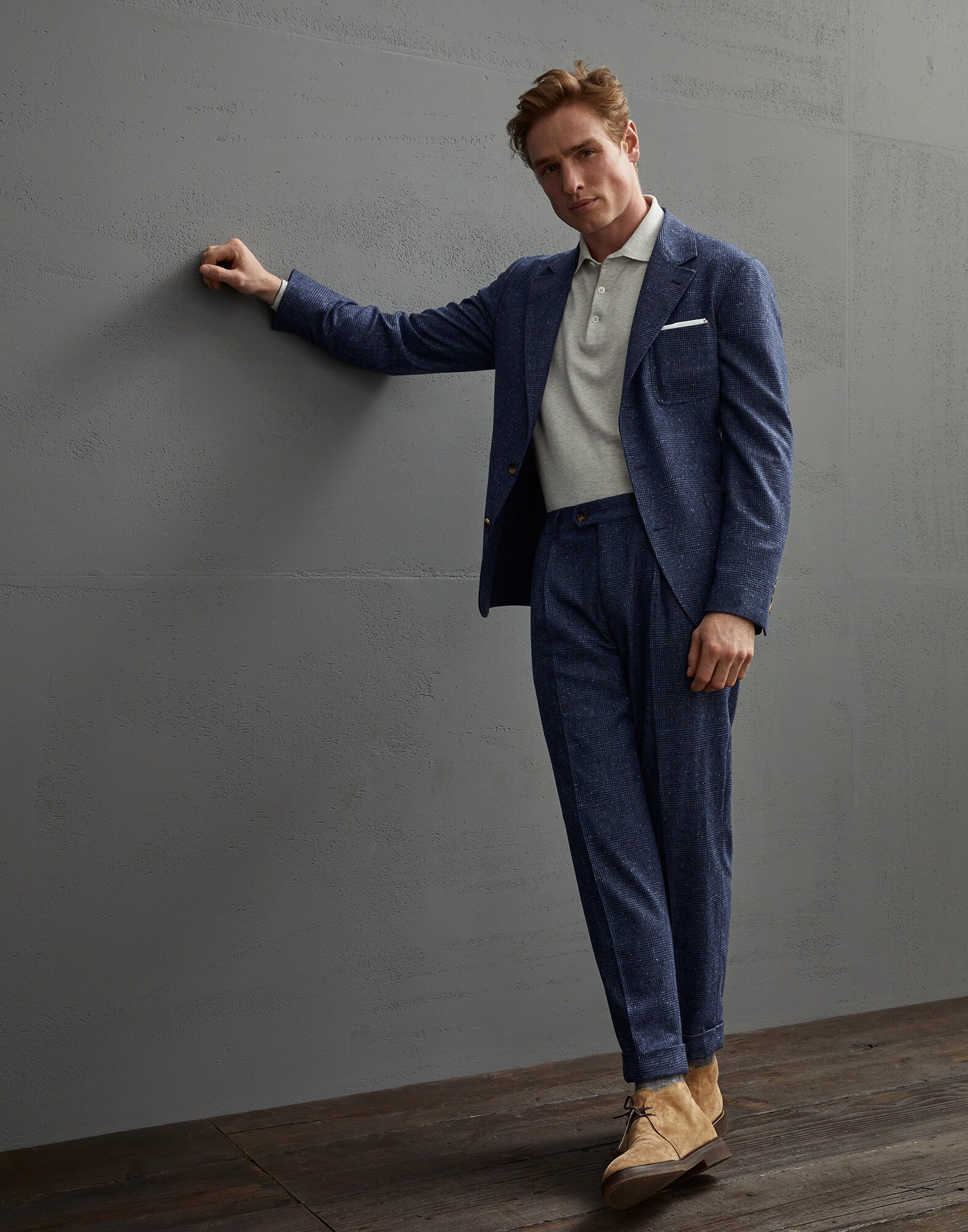 Pantalón con Pinzas - Vista look completo