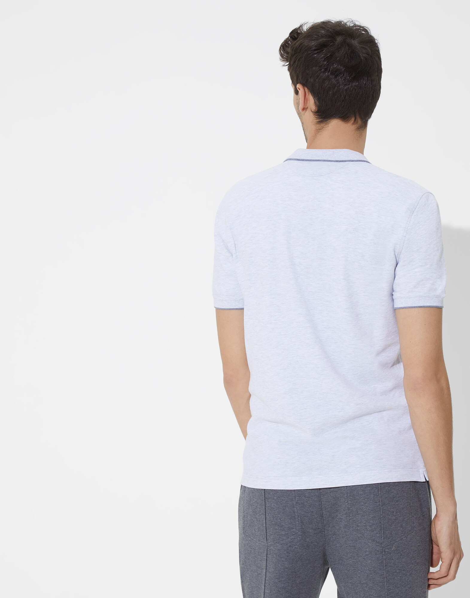 Polo - Back view