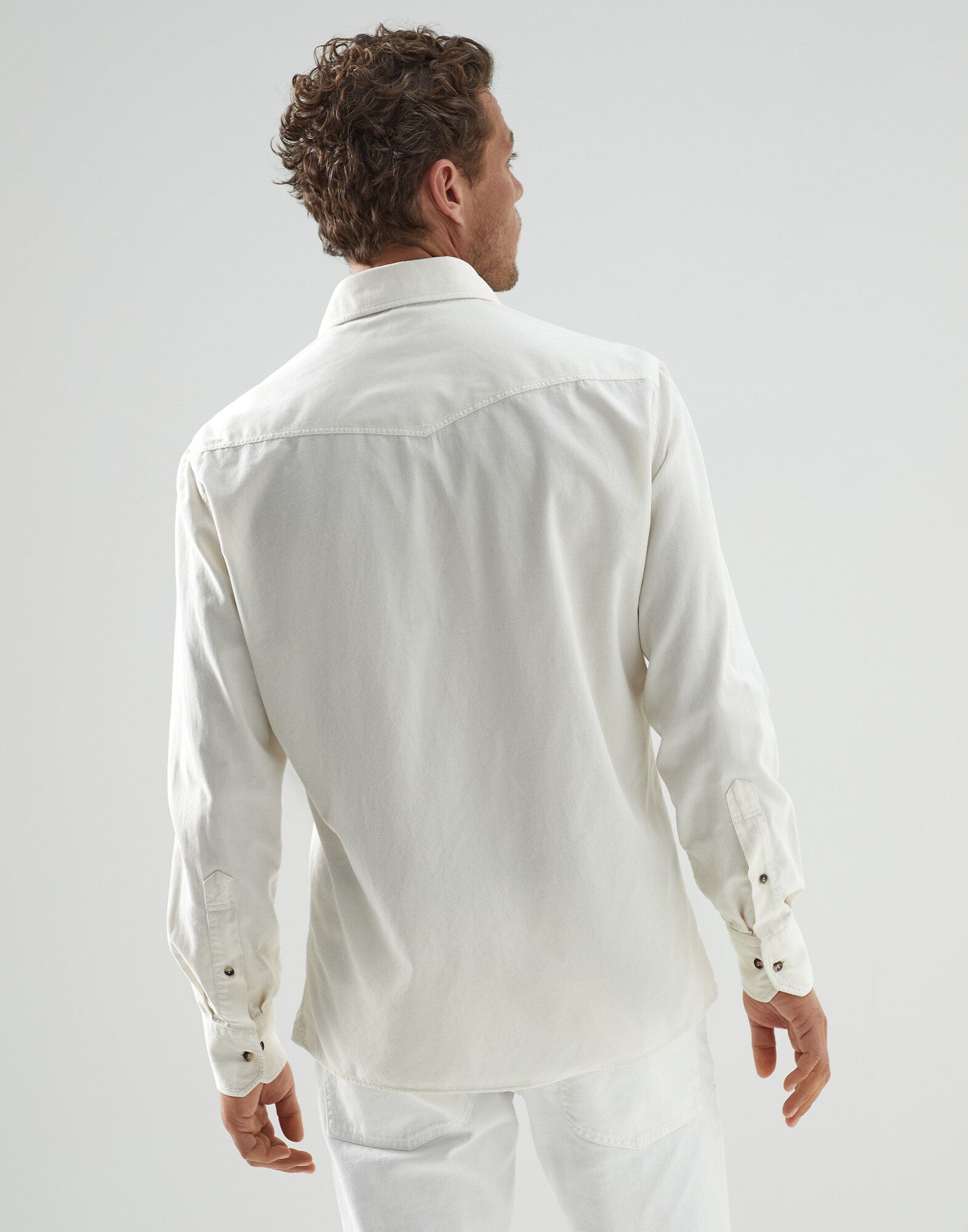 Leisure - Back view