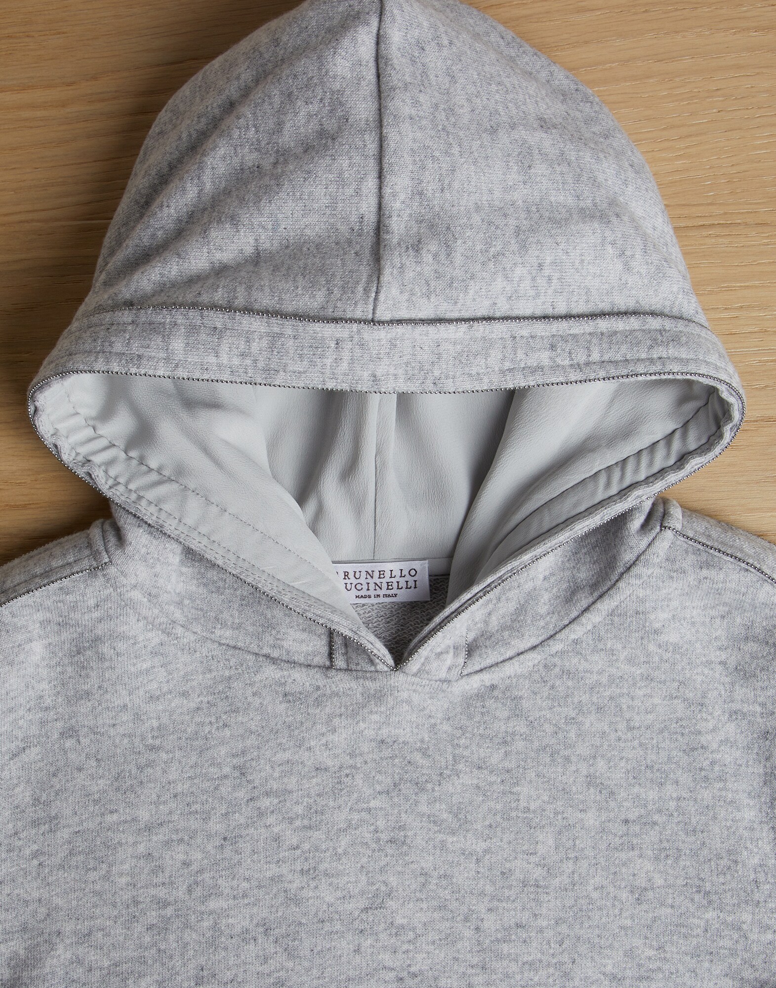 Topwear - Detail view