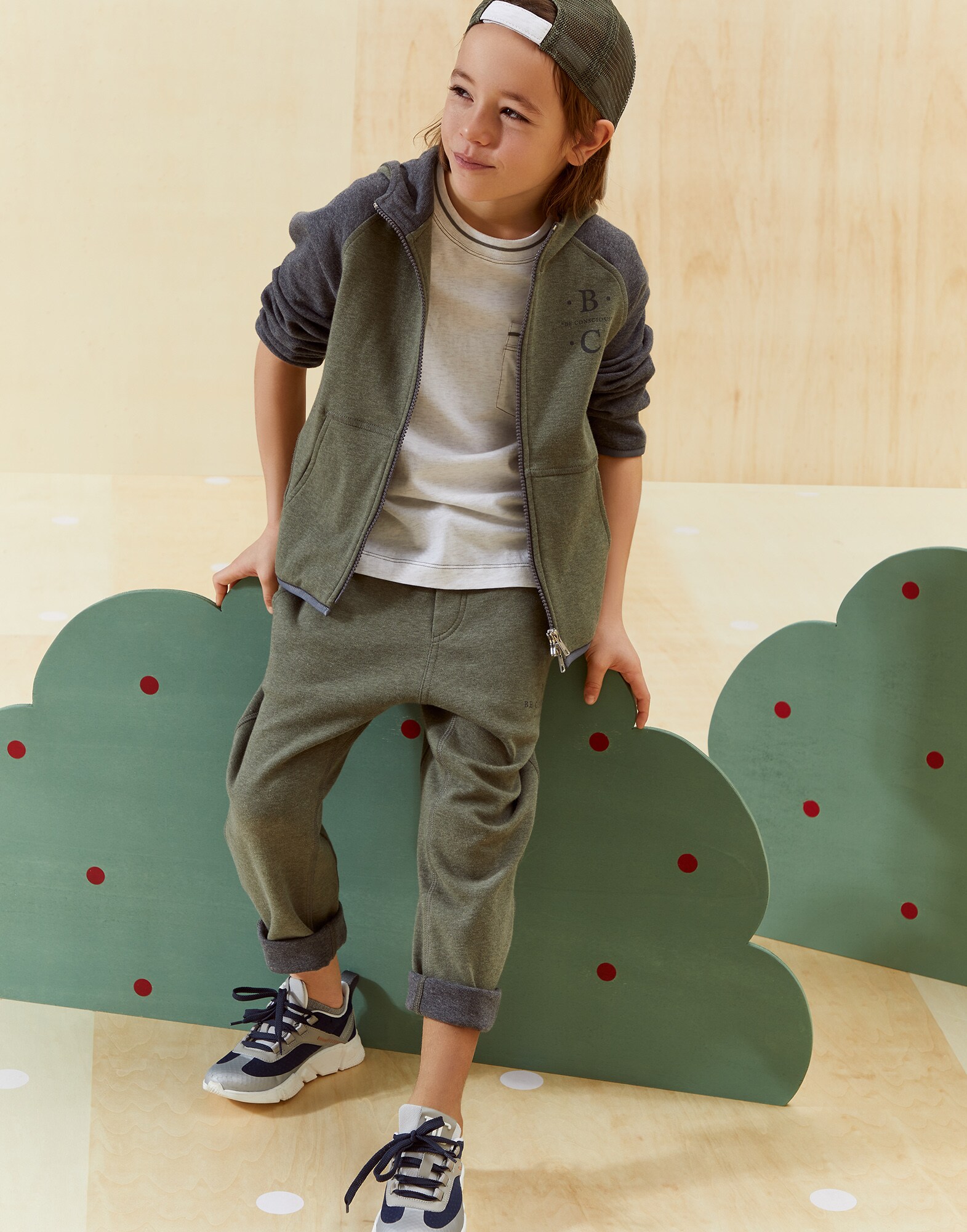Topwear - Vue tenue complète