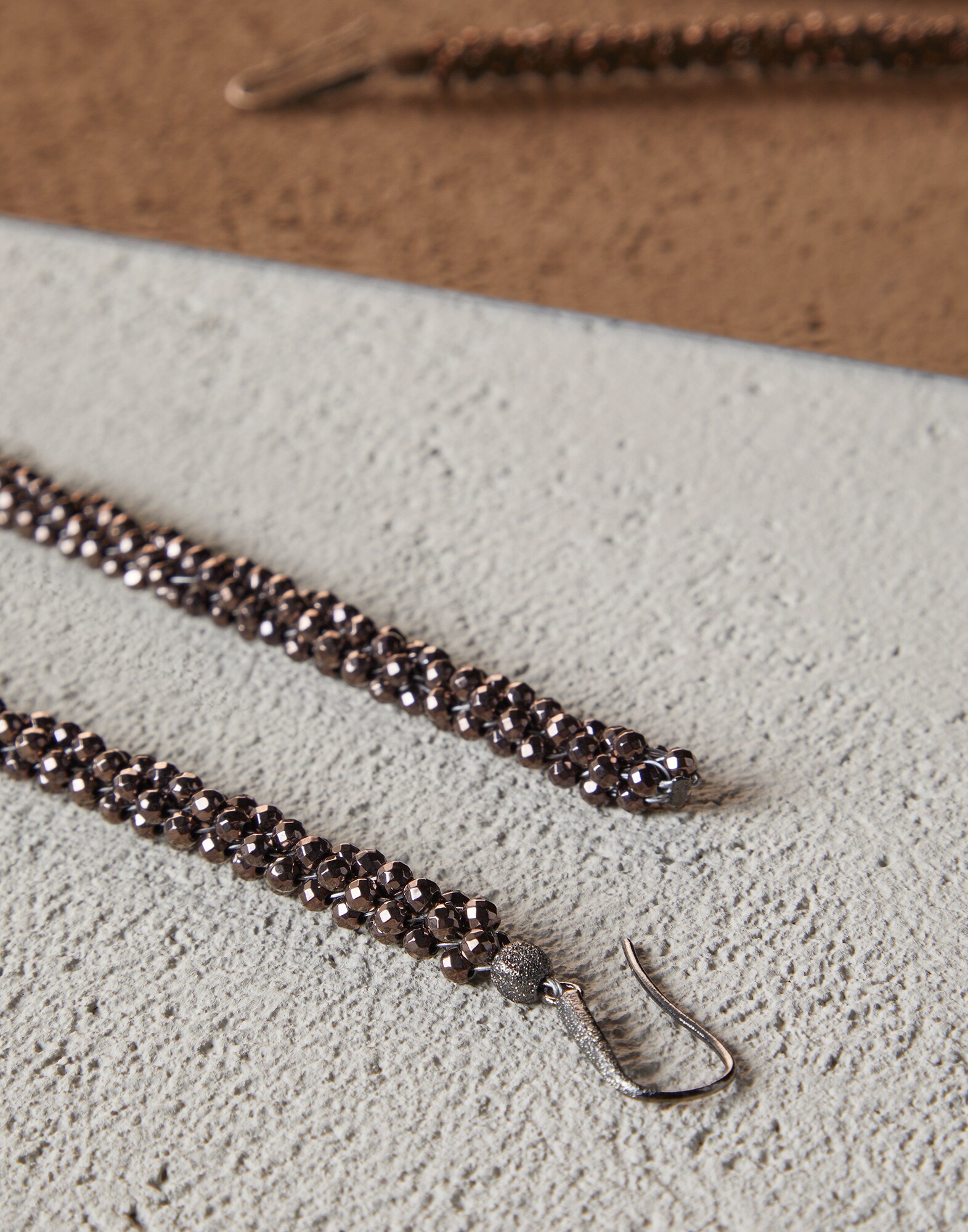 Earrings - Detail view