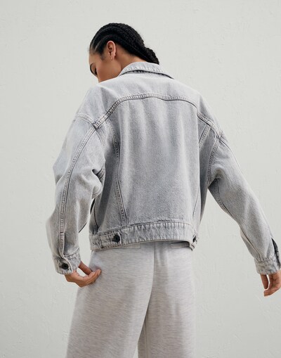 Vêtements Outerwear - Vue arrière