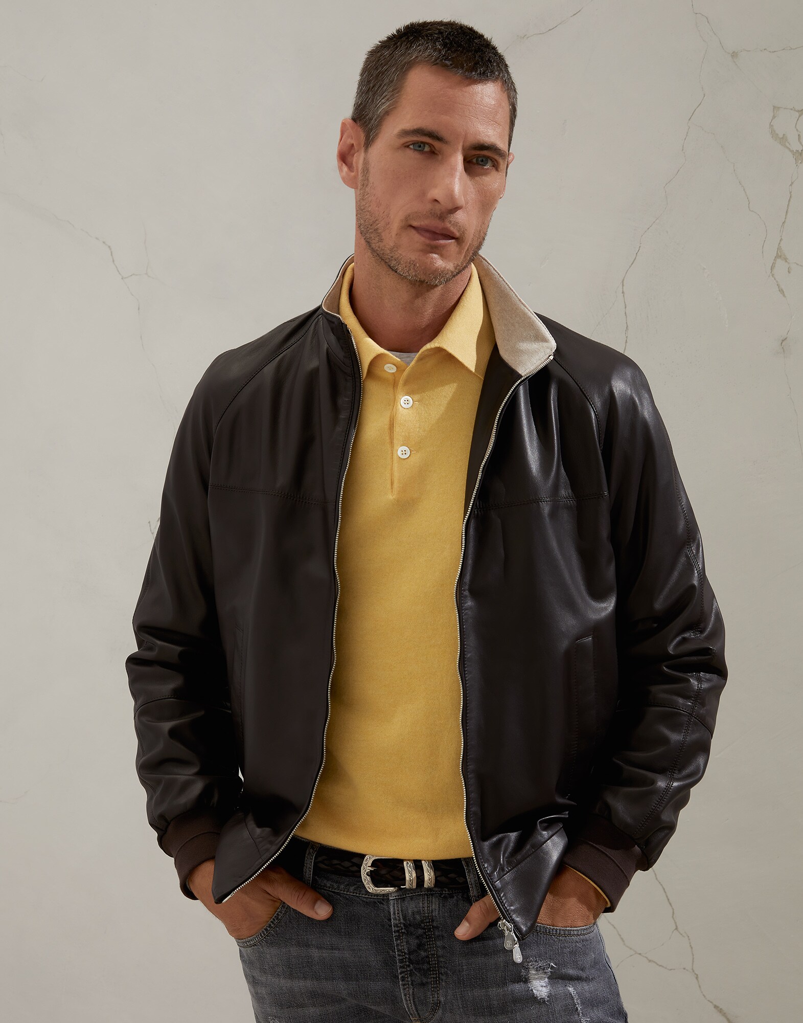 Cuir - Editorial