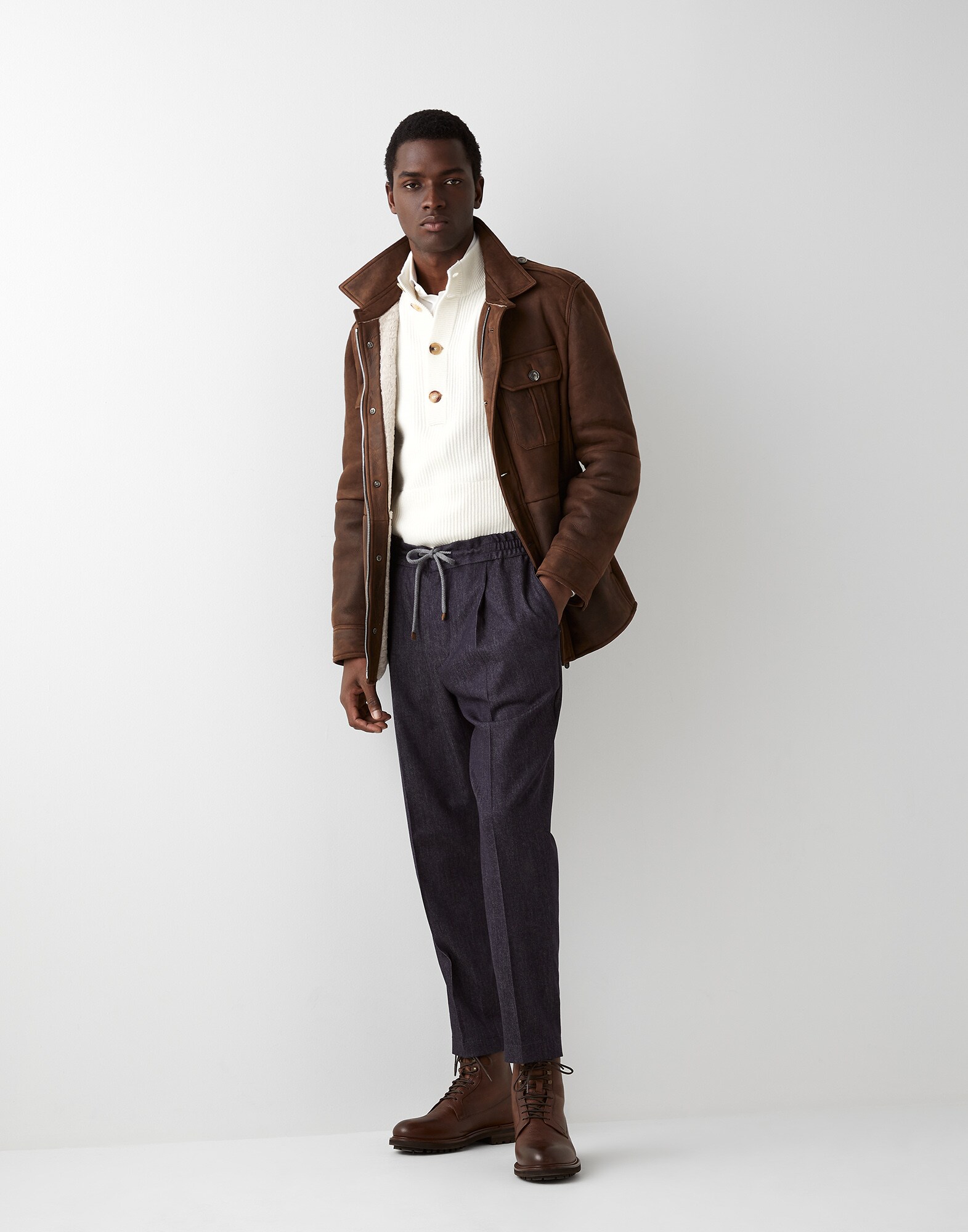 Leisure - Full look