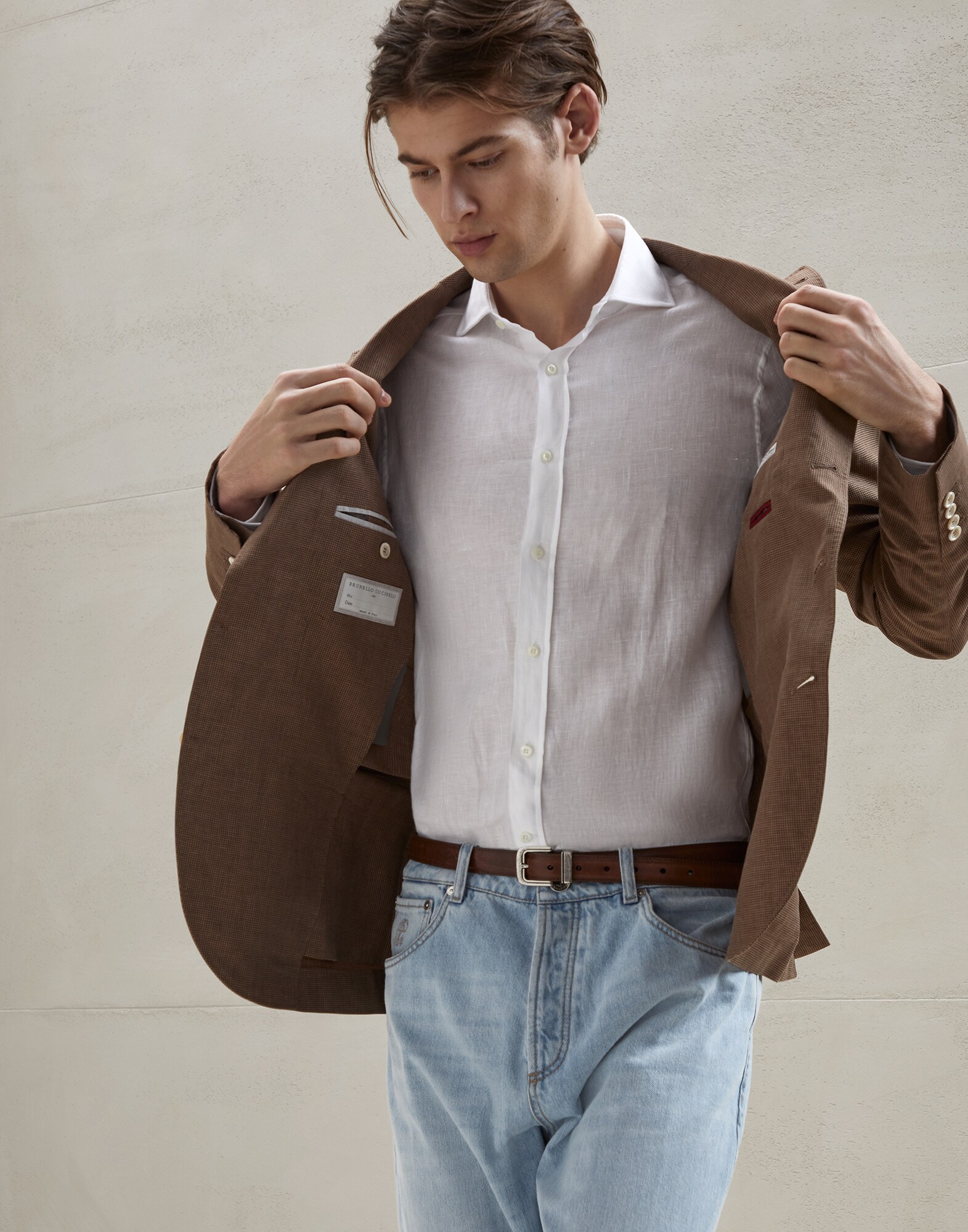 Single Breasted Blazer - Editorial view