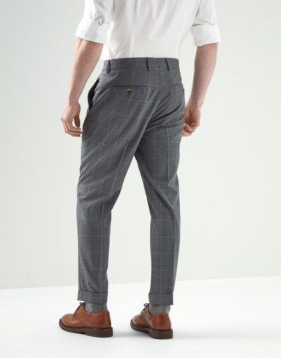 Flat front - Back view