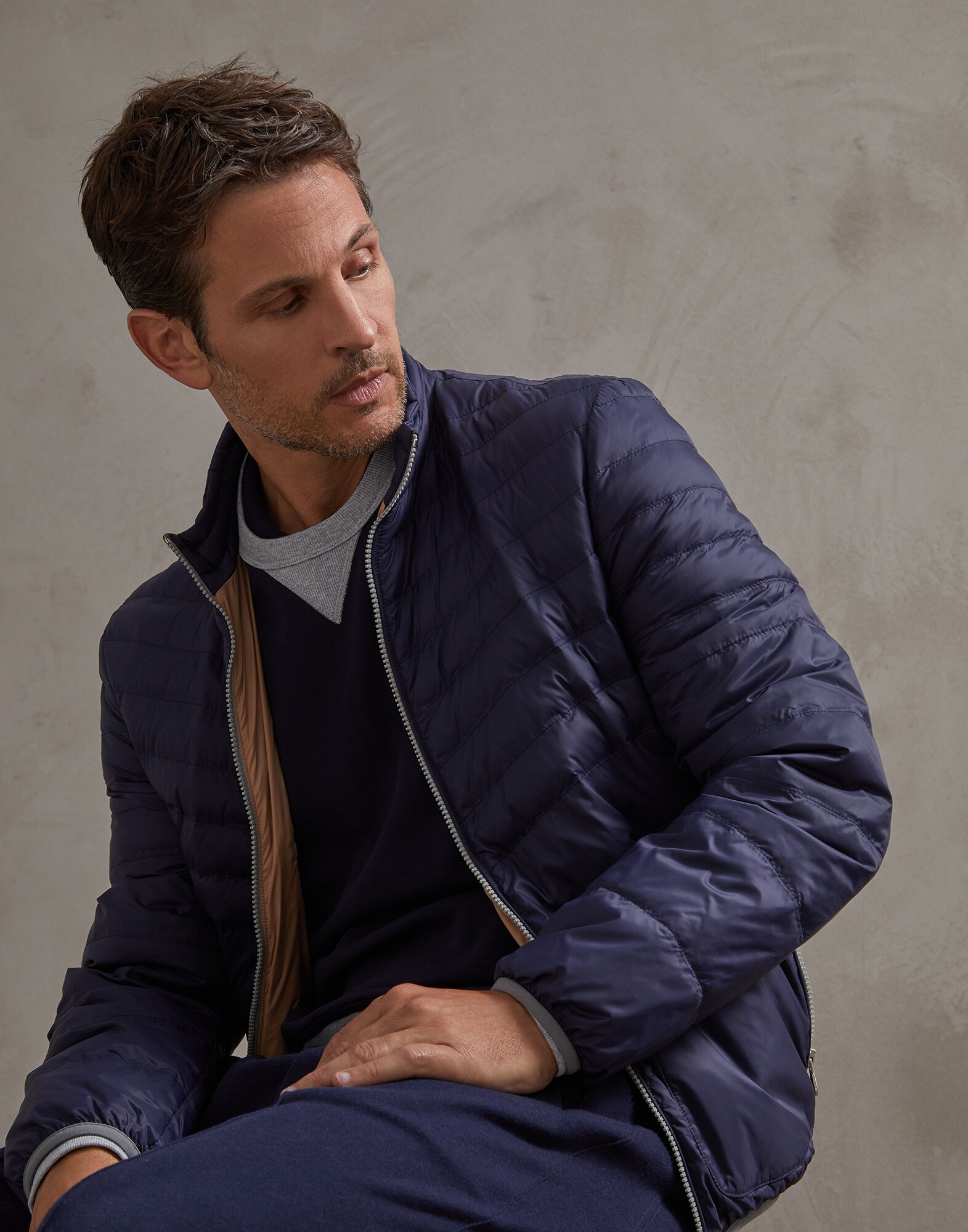 Daunenjacke - Editorial