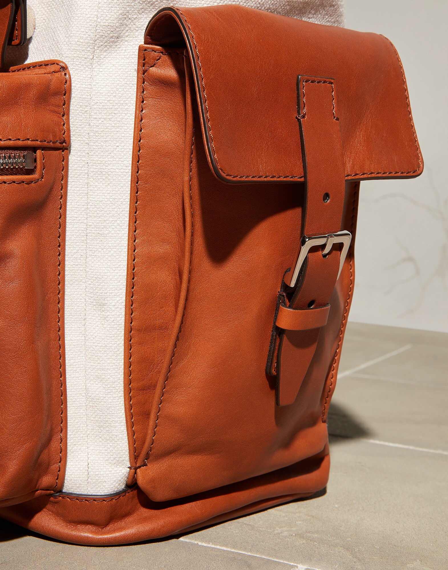 Backpack - Detail