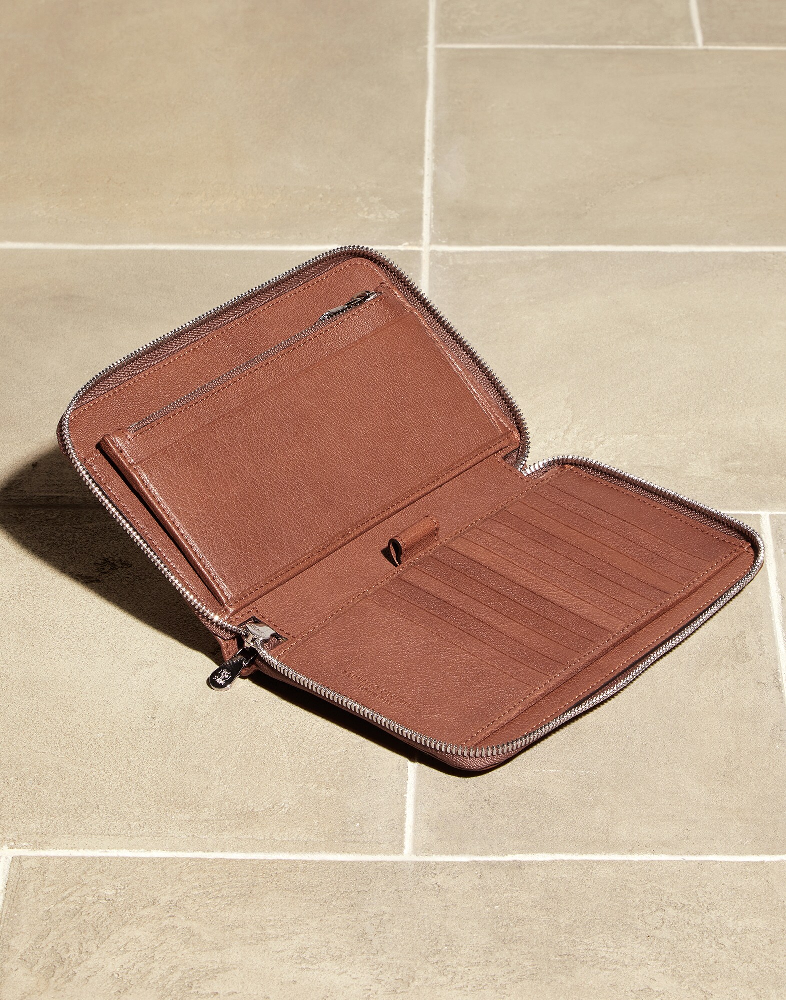 Document Holder - Look