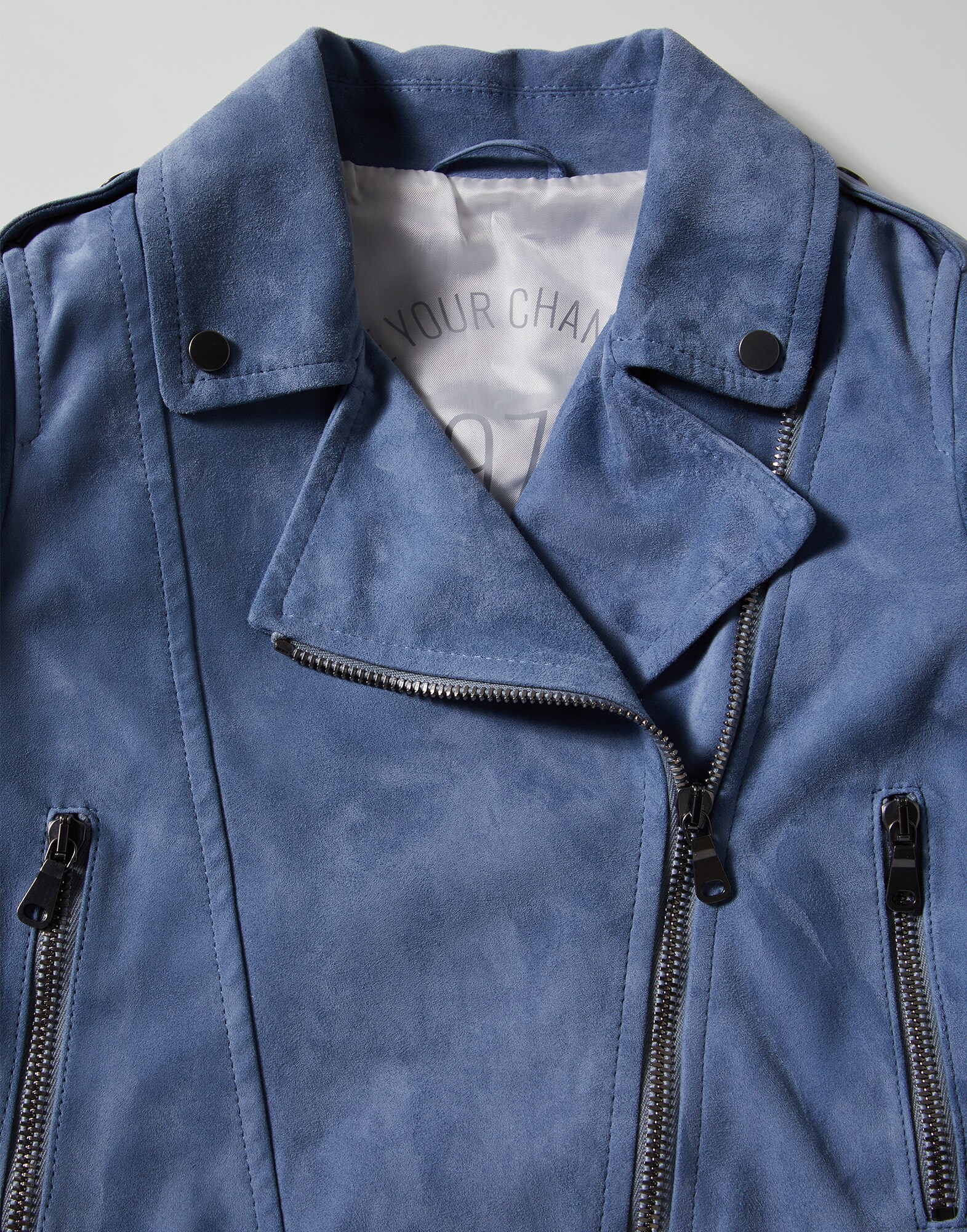 Leather - Detail view