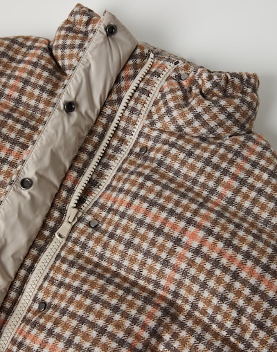 Down Jacket - Detail view
