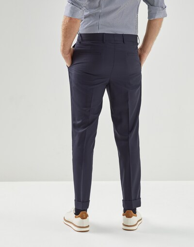 Pantalón con Pinzas - Vista trasera