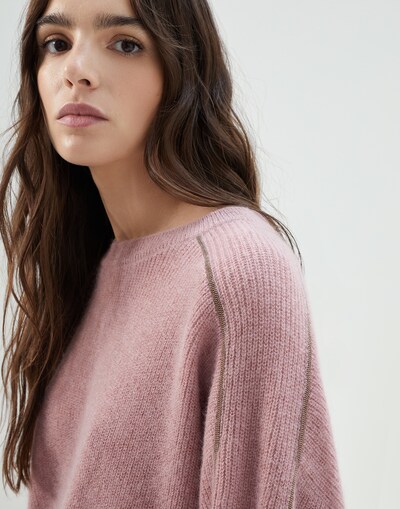 Crewneck - Detail view