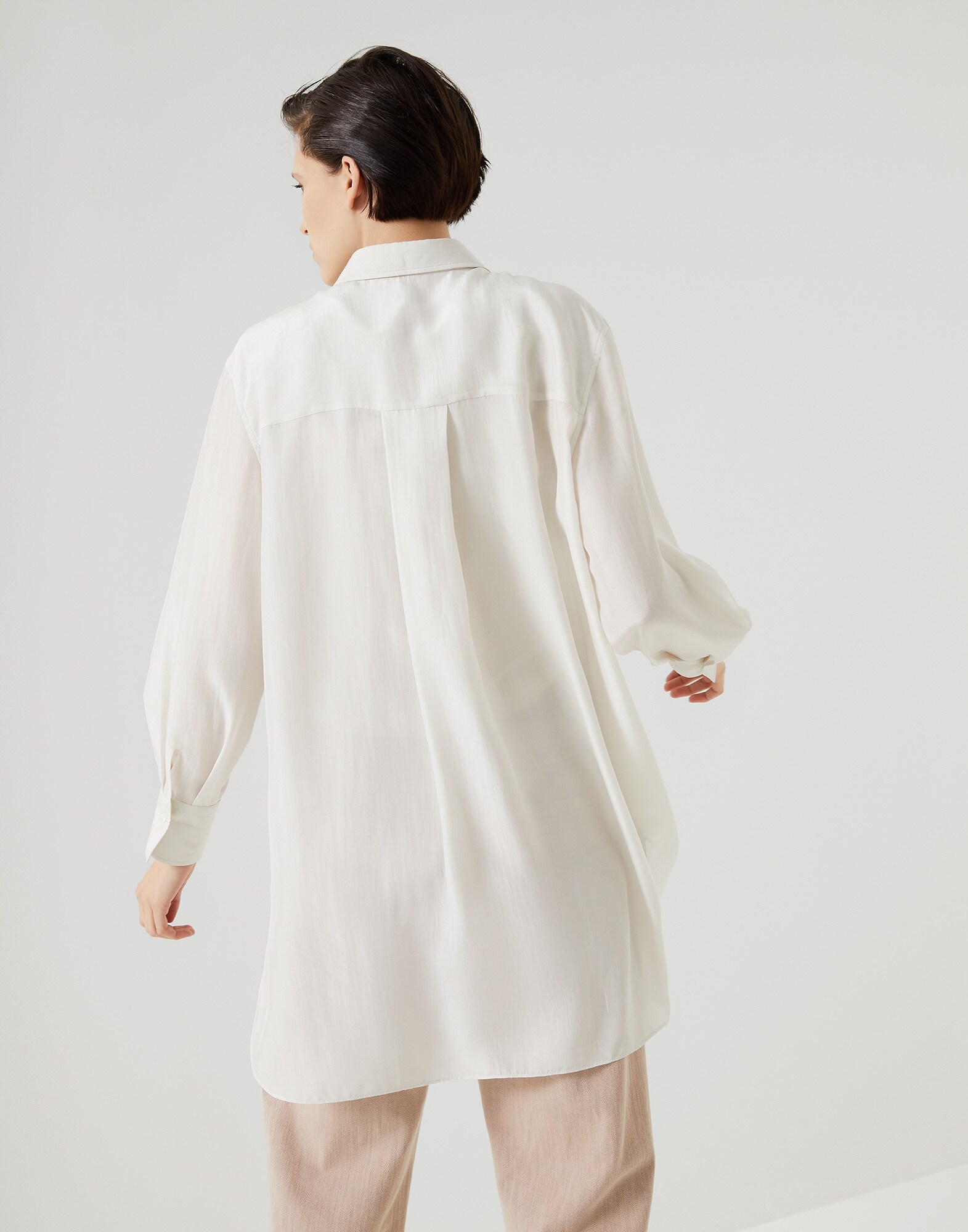 Camisa de Seda - Vista trasera