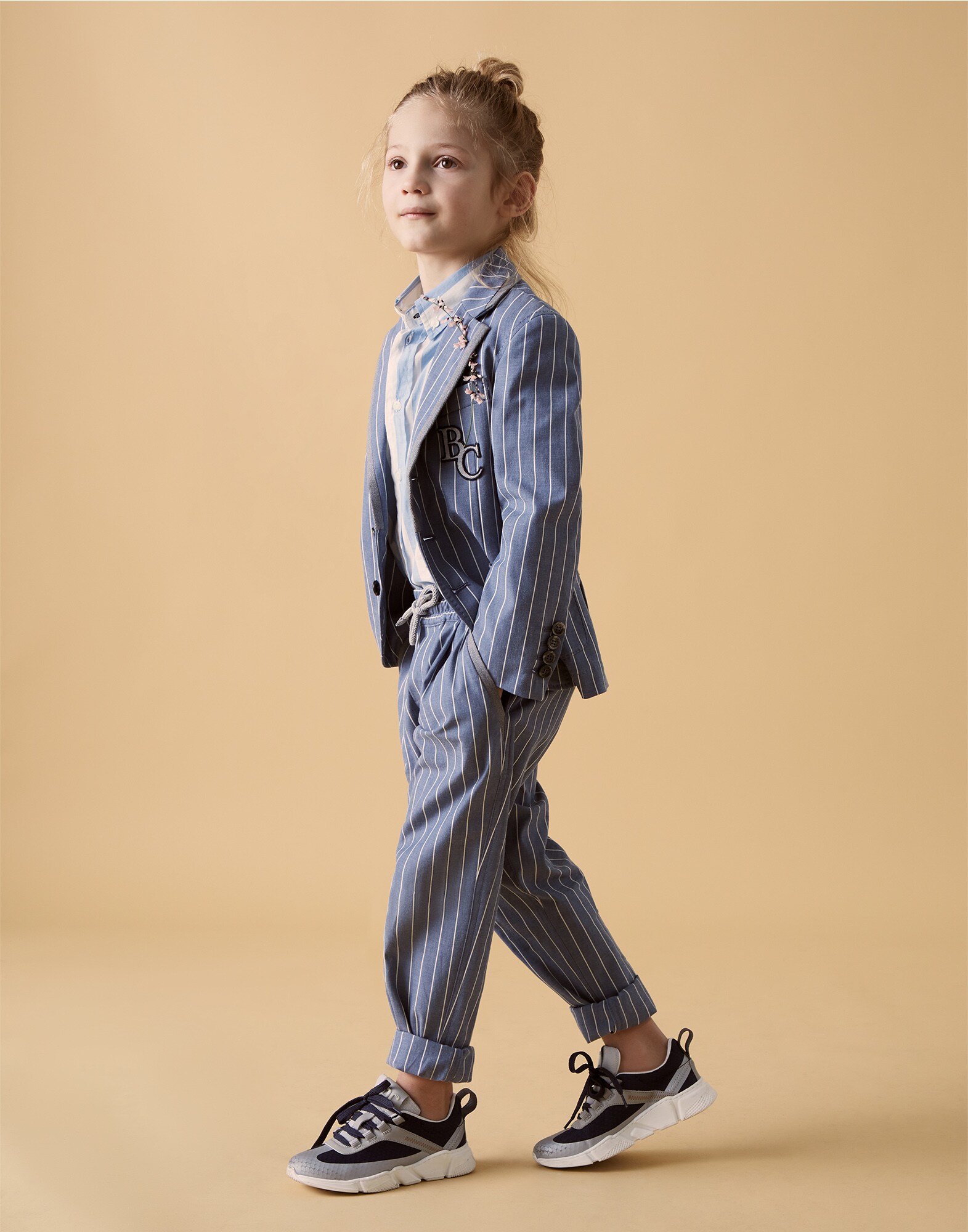 Pantalón - Vista look completo