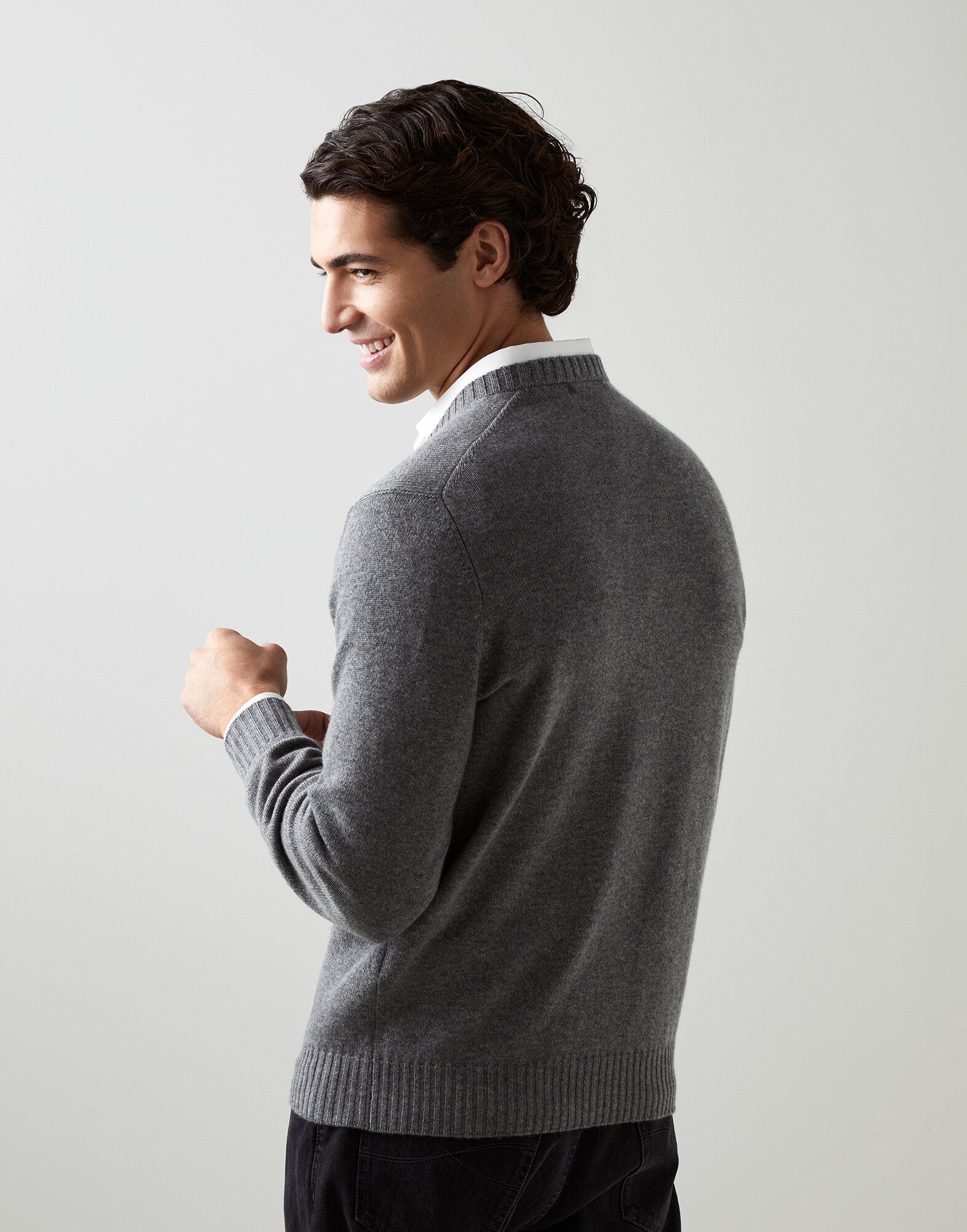 V-neck - Back view