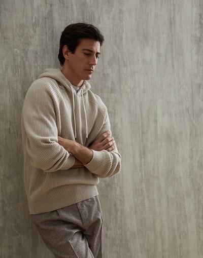 Hooded Sweater - Front view