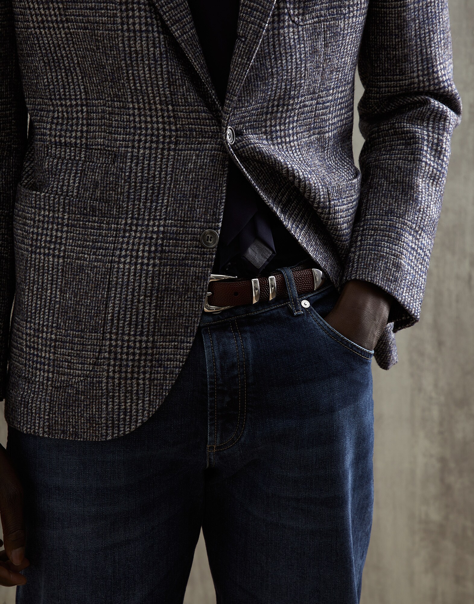 Belt - Editorial view