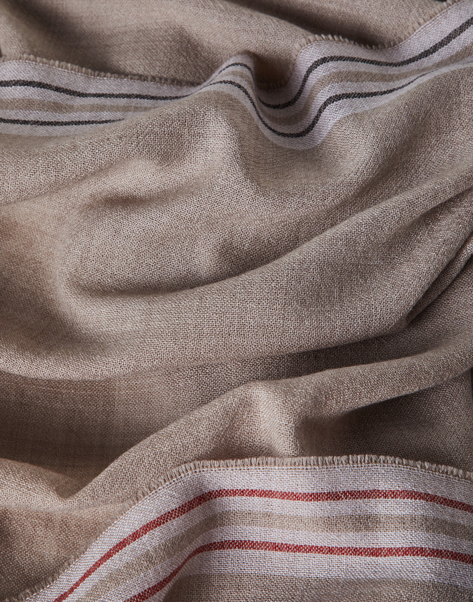 Solid Color - Detail view