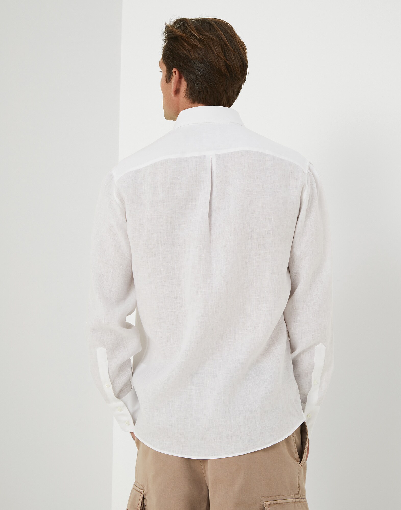 Basic - Back view