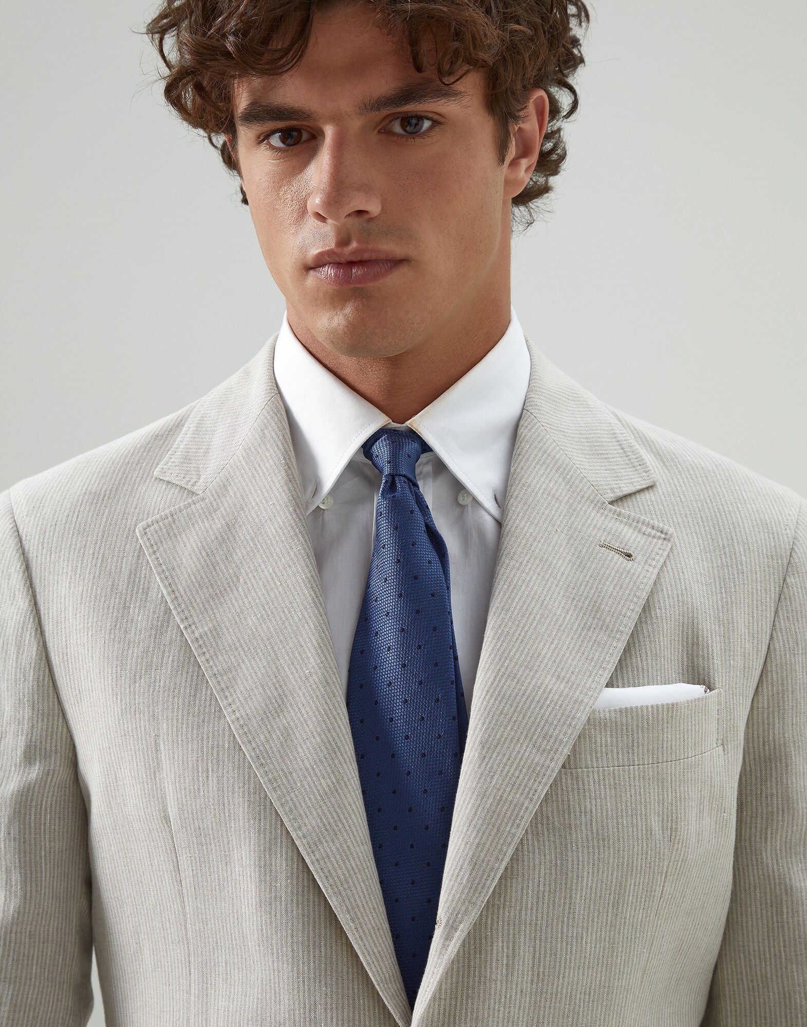 Corbata - Vista editorial