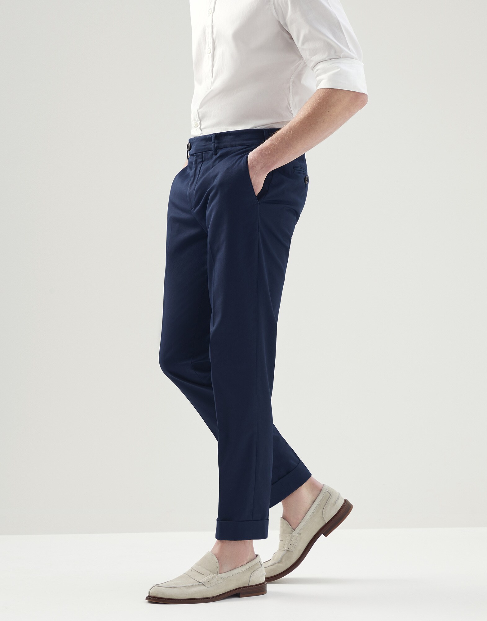 Gabardine garment dyed trousers