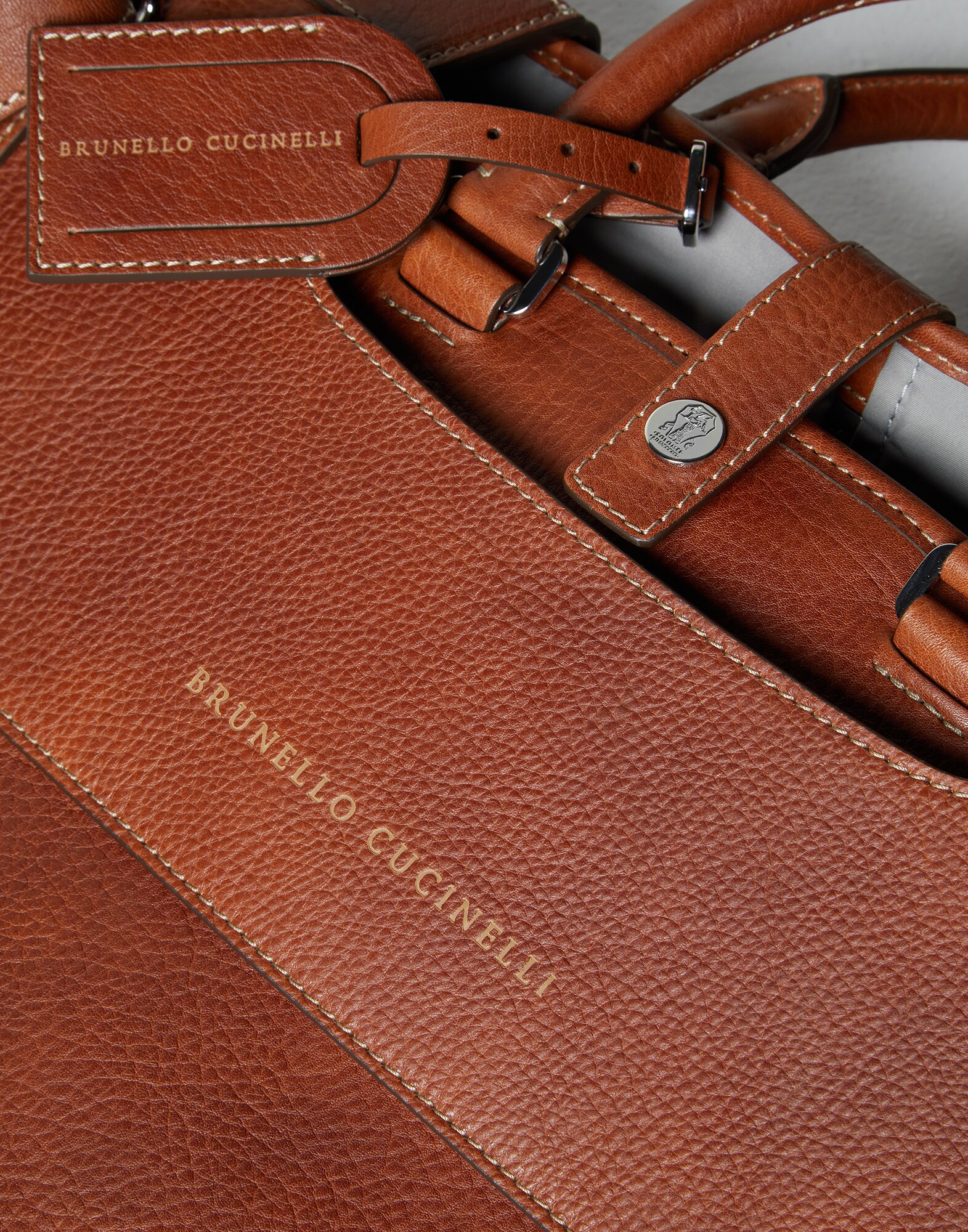 Suit Bag - Detail view