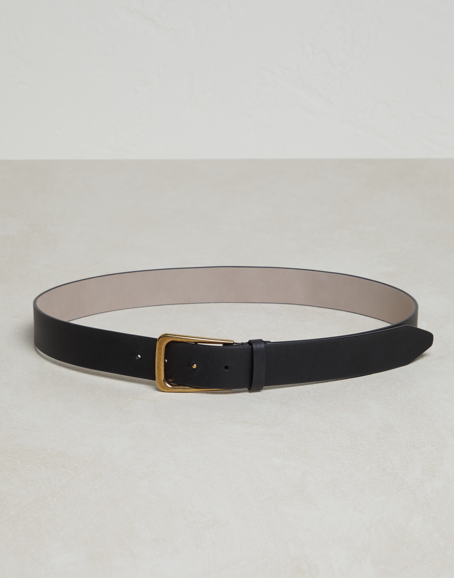 Calfskin belt