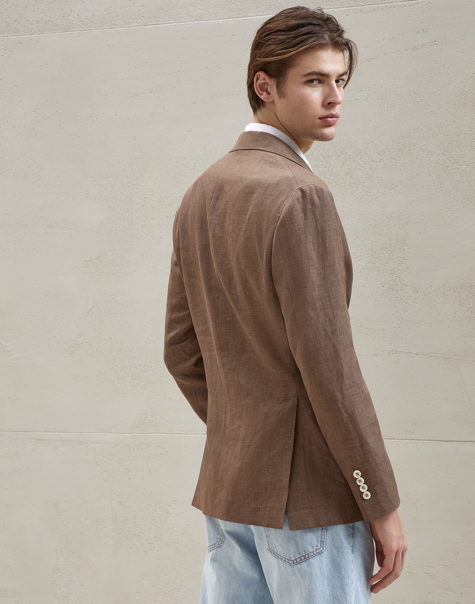 Single Breasted Blazer - Back view