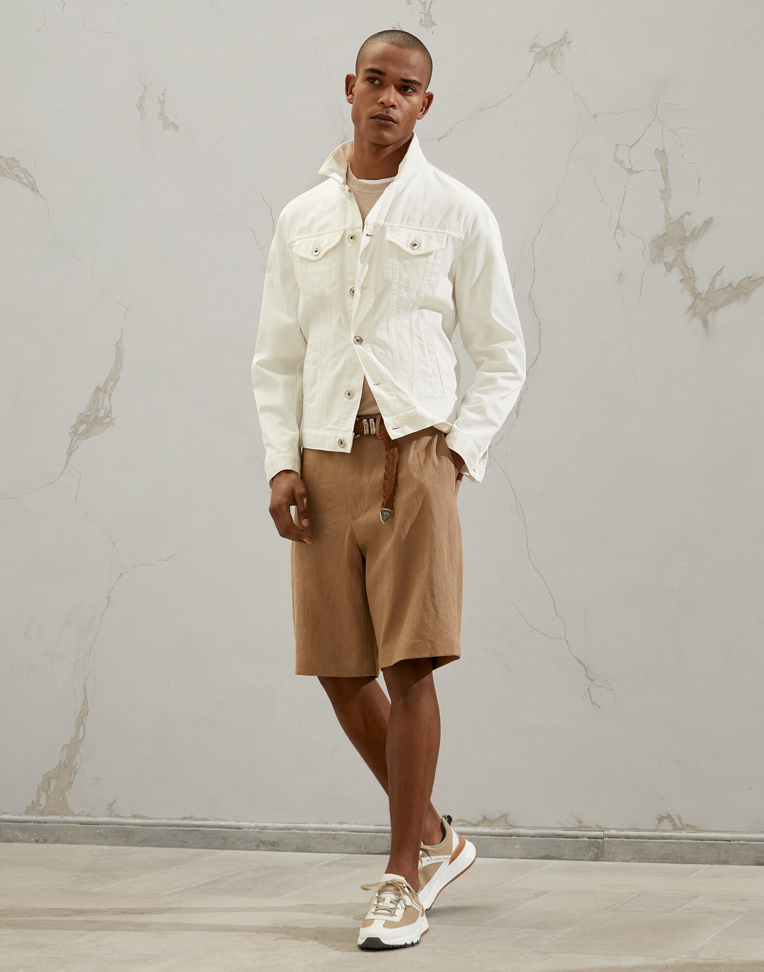 Bermuda Shorts - Full look