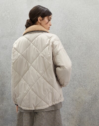 Vêtements Outerwear - Vue arrière