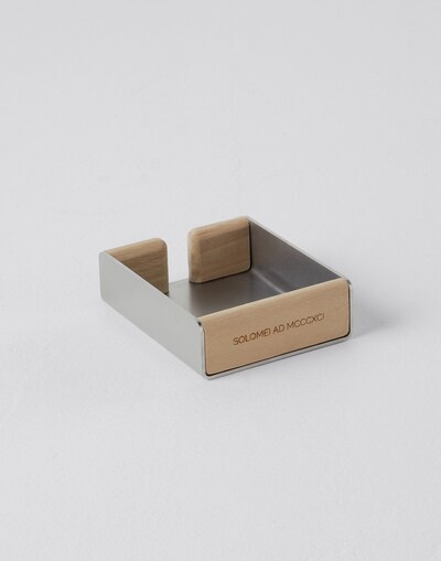 Desk Accessories - Front view