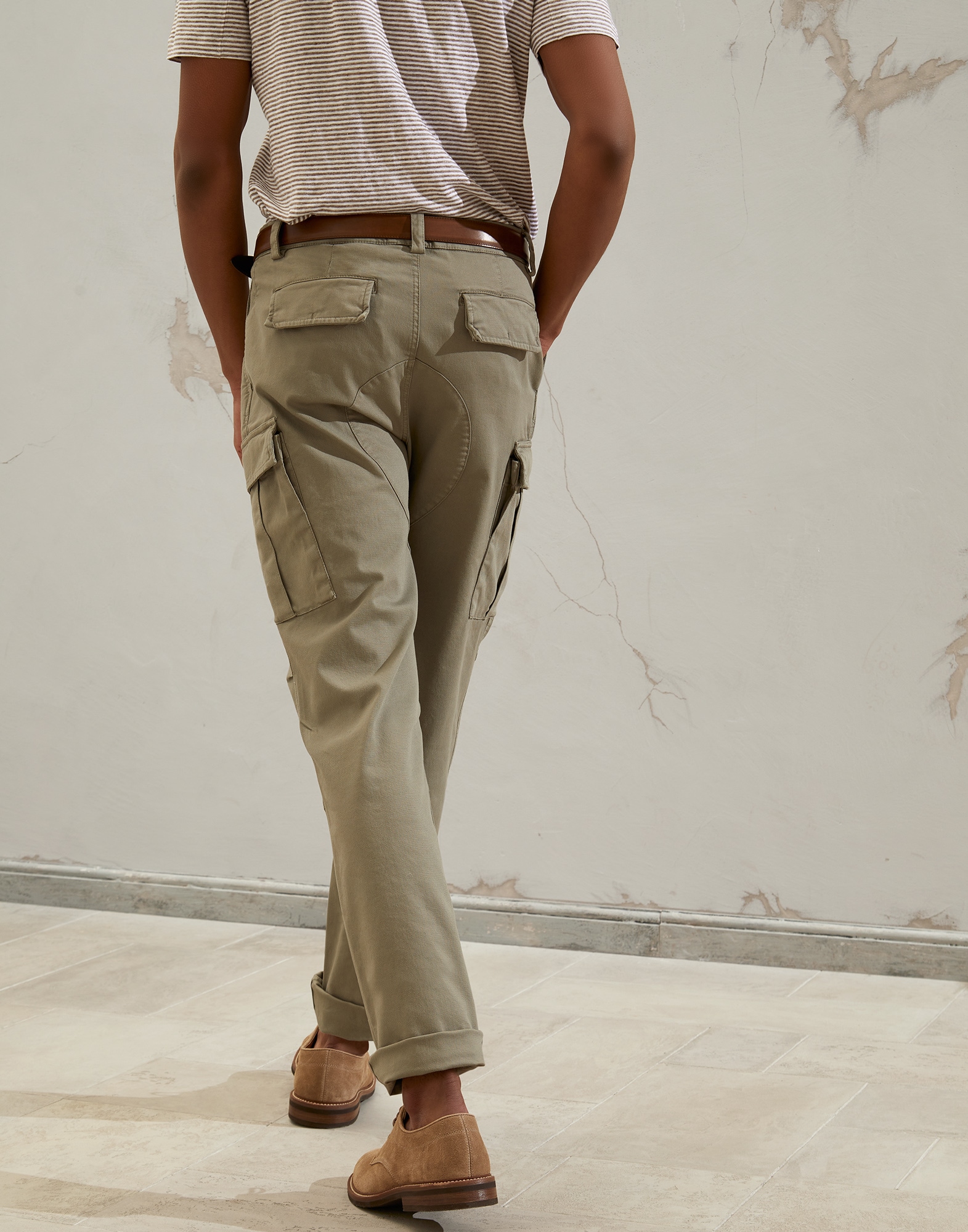 Easy - Back view