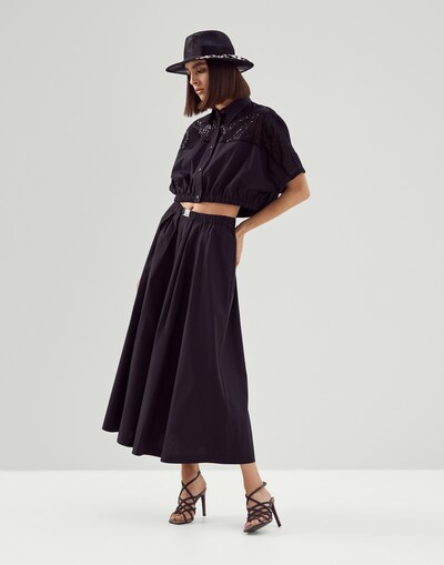 Falda Midi - Vista look completo