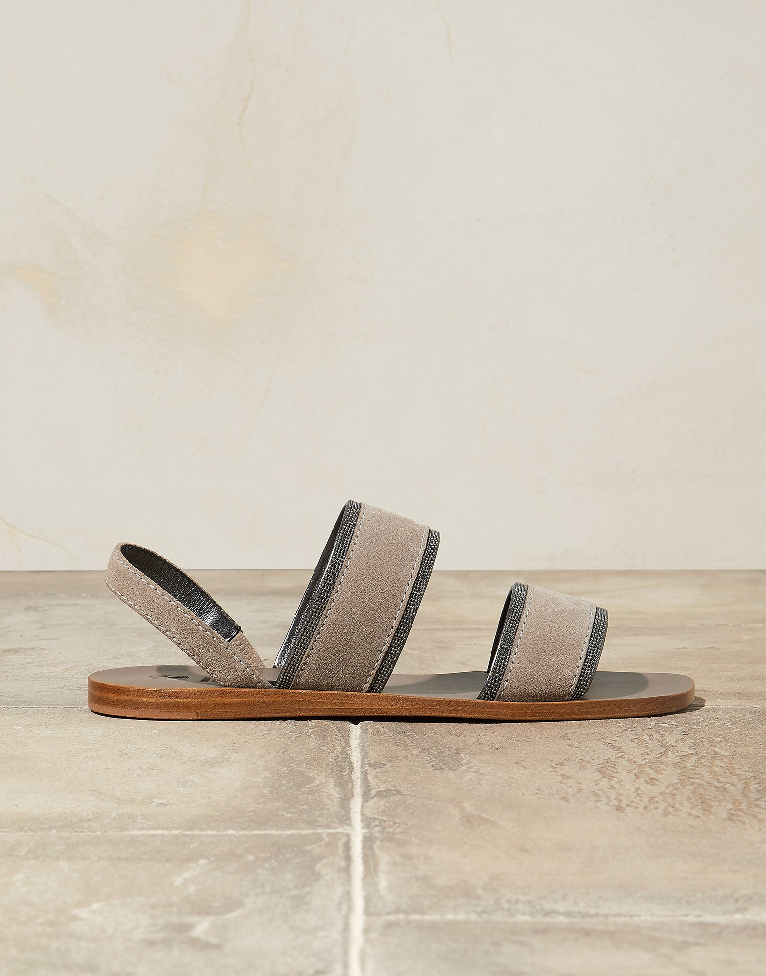 Sandals with Fastening - Back view