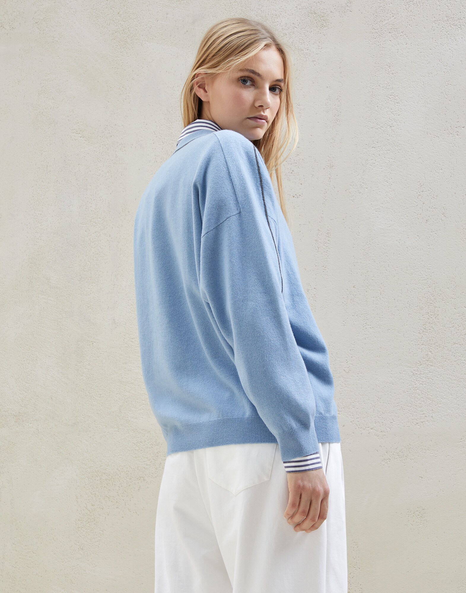 Crewneck - Back view