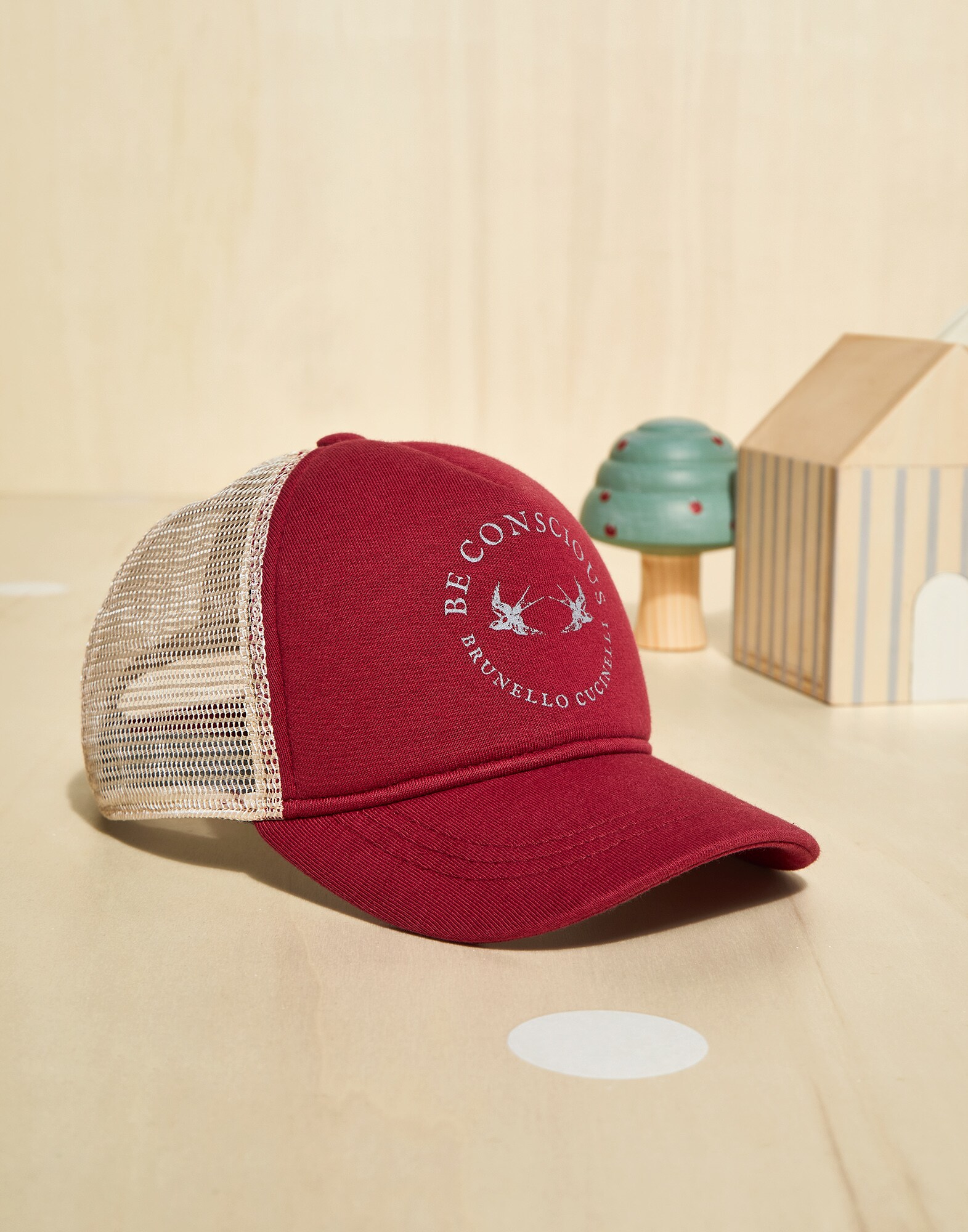 Chapeaux et Bonnets - Vue frontale