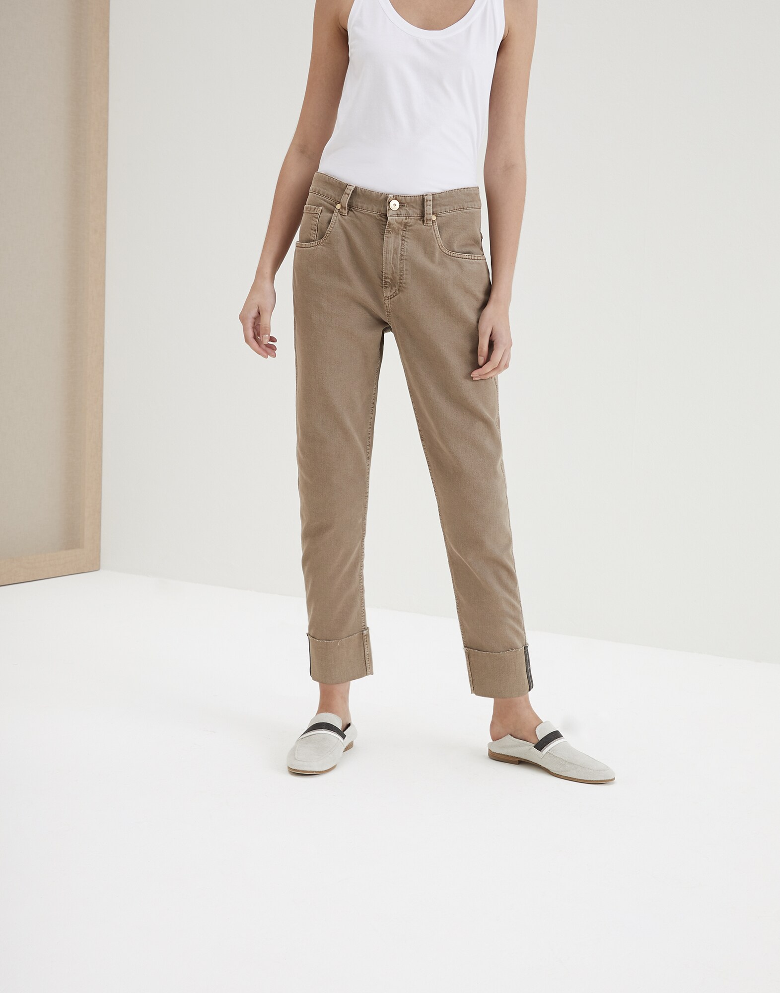 light cropped trousers
