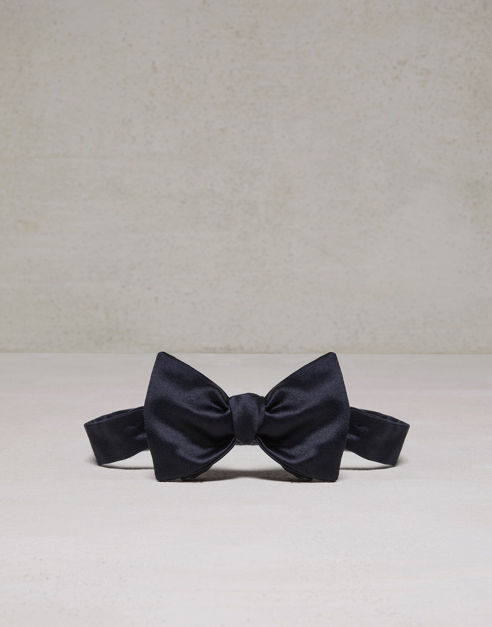 Mens Accessories Ties Brunello Cucinelli White Silk-blend Bow Tie for Men 