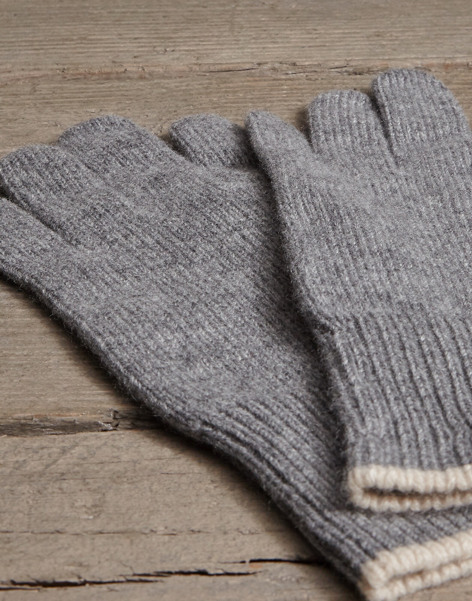 Gloves - Back