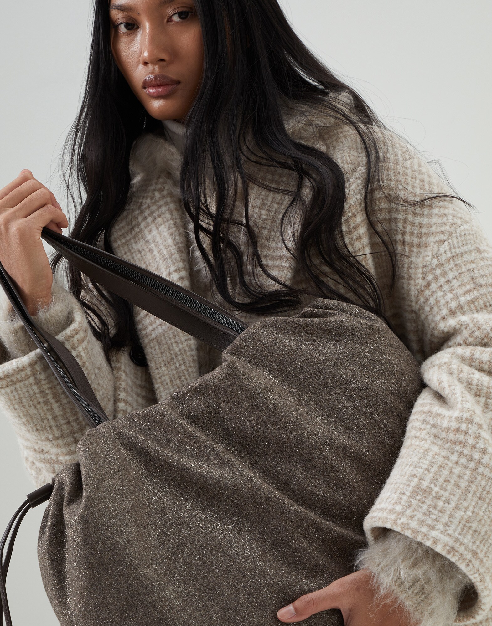 Shopper - Editorial view