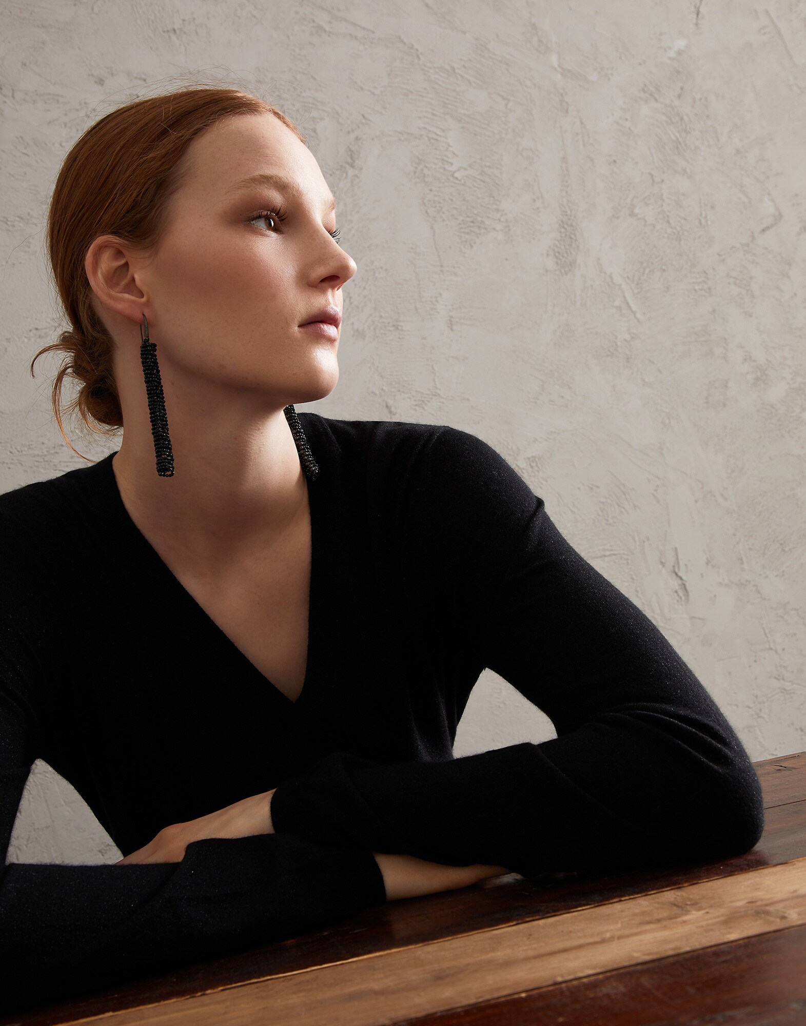 V-neck - Editorial view